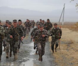 Увеличение количества призывников на воинские сборы в Казахстане