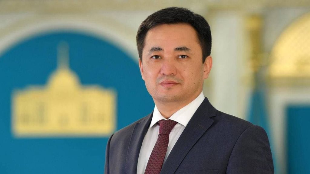 Айбек Дәдебаев Президент Әкімшілігінің басшысы болып тағайындалды