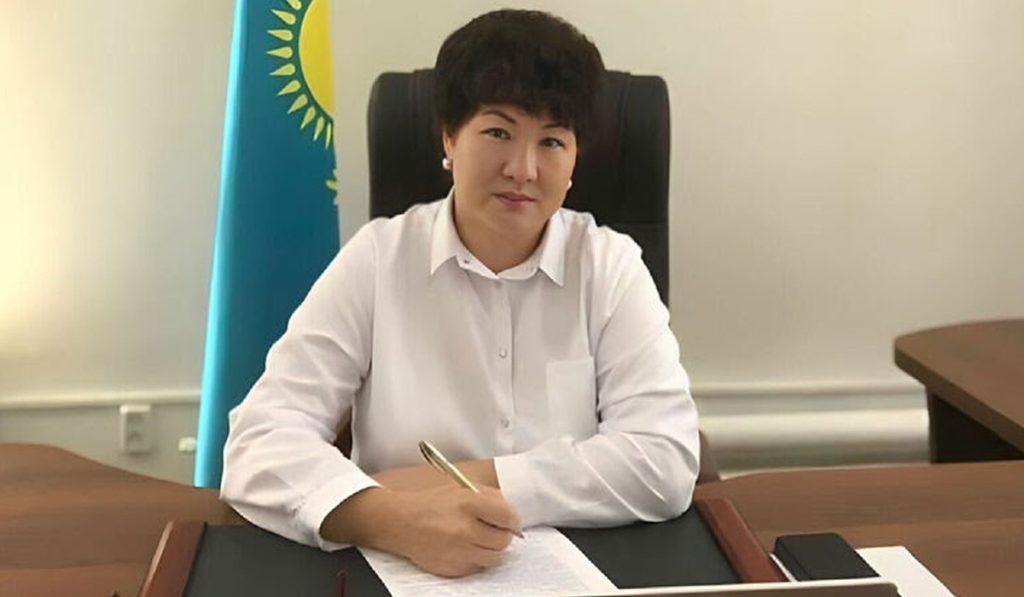 Алматы облысында білім бөлімінің басшысы 680 млн теңге жымқырды деген күдікке ілінді