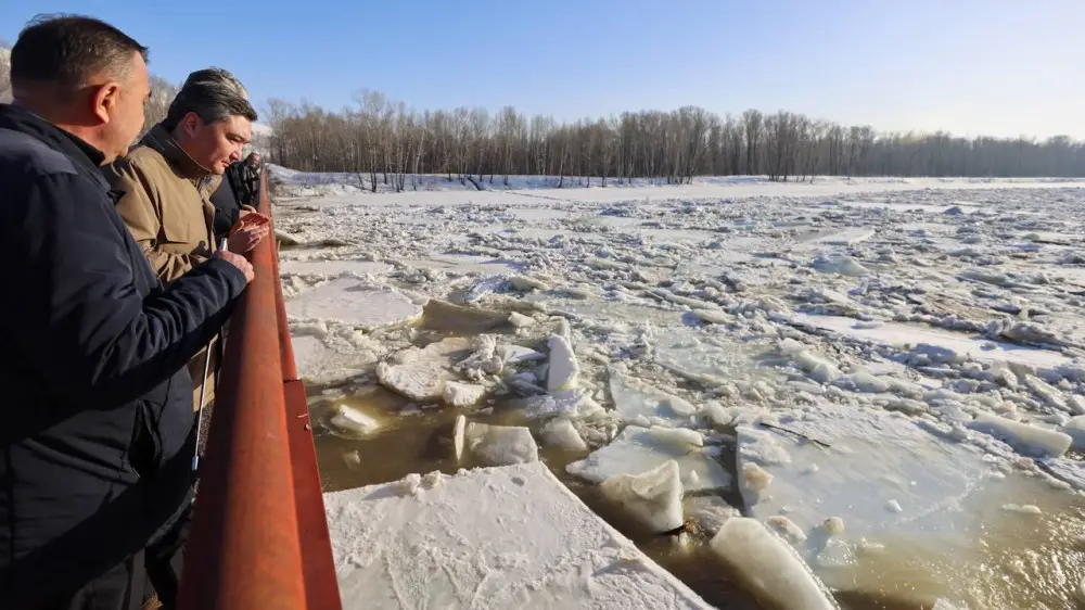 Президент Казахстана дал поручения по ситуации с паводками