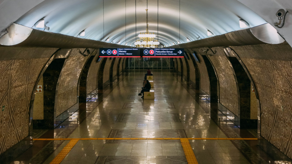 Движение поездов в метро Алматы приостановлено из-за неисправности