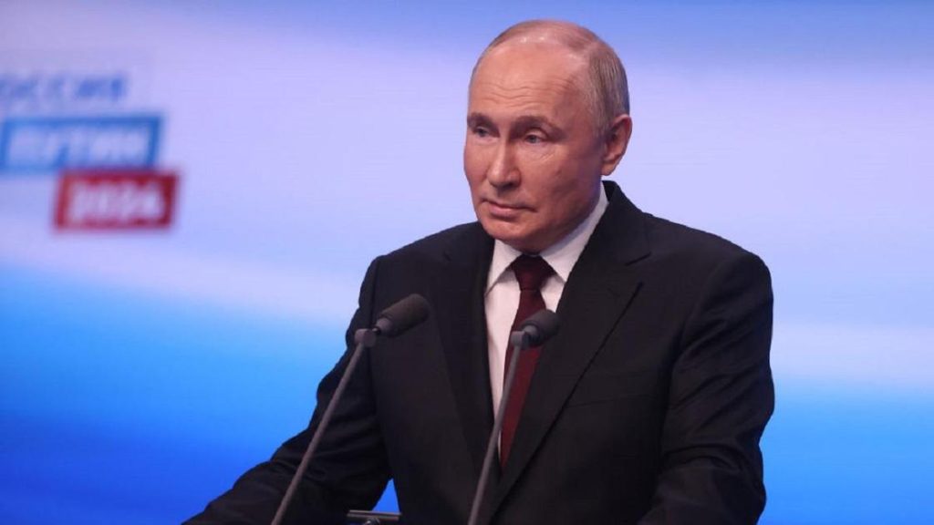 Астана примет Владимира Путина в июле на саммите ШОС