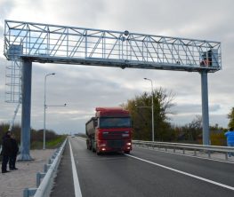 Астанада 280 жүк көлігінің жүргізушісі салмақ нормасын бұзған