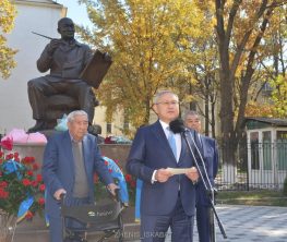 Жетісу облысында Әбілхан Қастеевтің ескерткіші ашылды