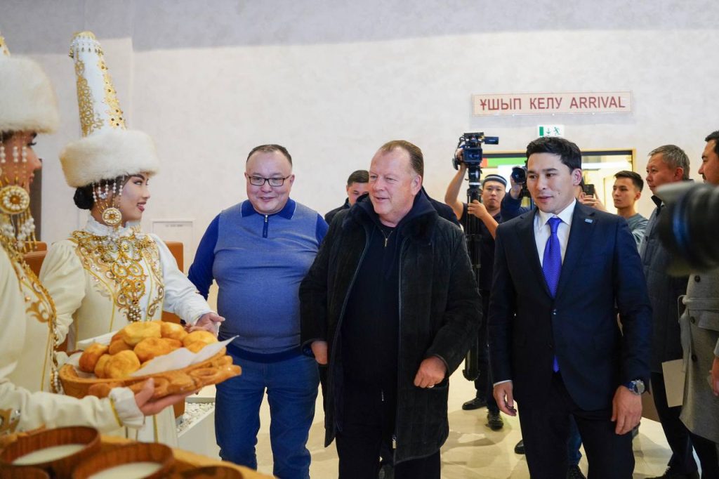 Қазақстанға Халықаралық дзюдо федерациясының президенті Мариус Визер келді