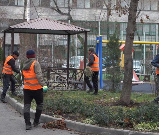 В Алматы будут штрафовать подрядчиков за плохую уборку дворов и улиц