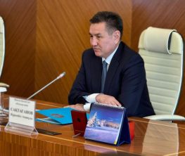ШҚО әкімі Нұрымбет Сақтағанов алғашқы жиналыс өткізді