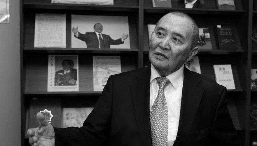 Танымал жазушы Әкім Тарази өмірден өтті