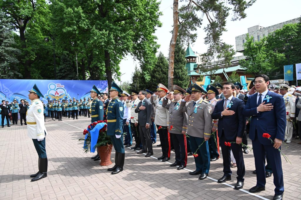 В Алматы отпраздновали 80-ю годовщину Победы в Великой Отечественной войне