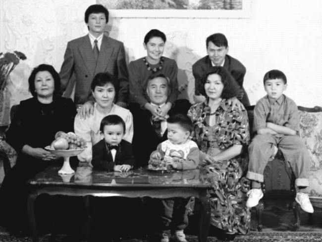 Семья Назарбаева прибыла в Алматы: что известно