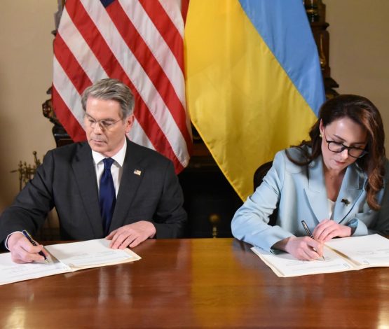 Украина мен АҚШ «сирек кездесетін металдар» жөнінде келісімге келді