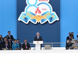 Халыққа соғыс туралы бүкіл шындықты жеткізу маңызды — Тоқаев
