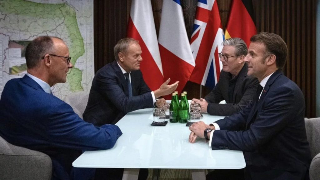 Франция, Германия, Ұлыбритания және Польшаның басшылары Киевке келді