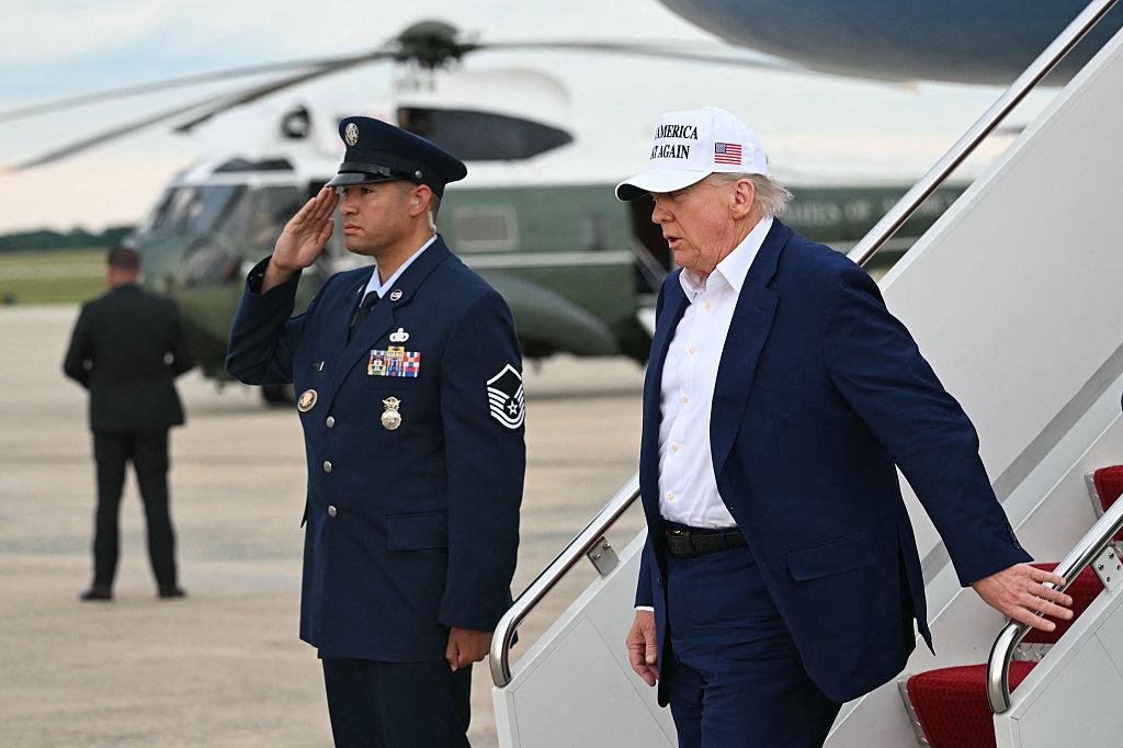 Трамп Путинге көңілі толмайтынын айтты