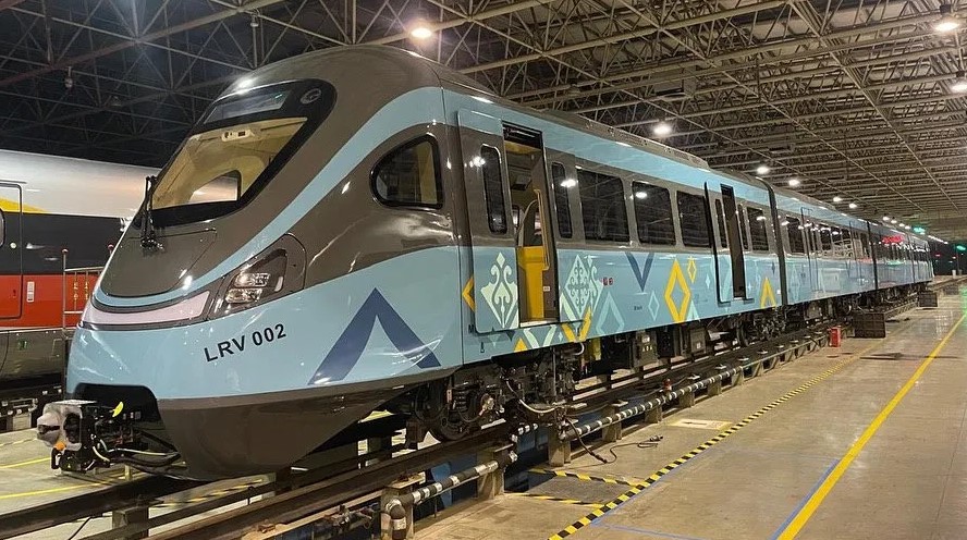 Қытайдан Астанаға қарай LRT пойыздары жолға шықты
