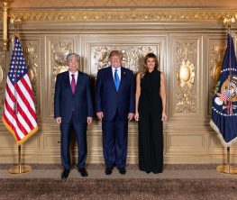 Тоқаев Трампты туған күнімен құттықтады