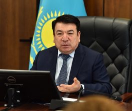 “Заколол шампуром“. Министр заступился за директора школы