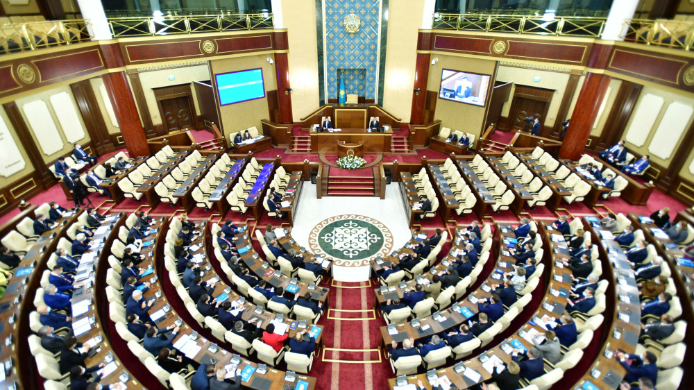 Совместное заседание палат Парламента созывают в Казахстане