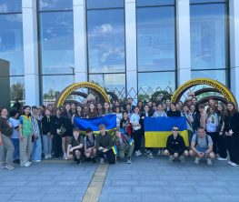 Украинадан келген 45 бала Қазақстанда демалуда