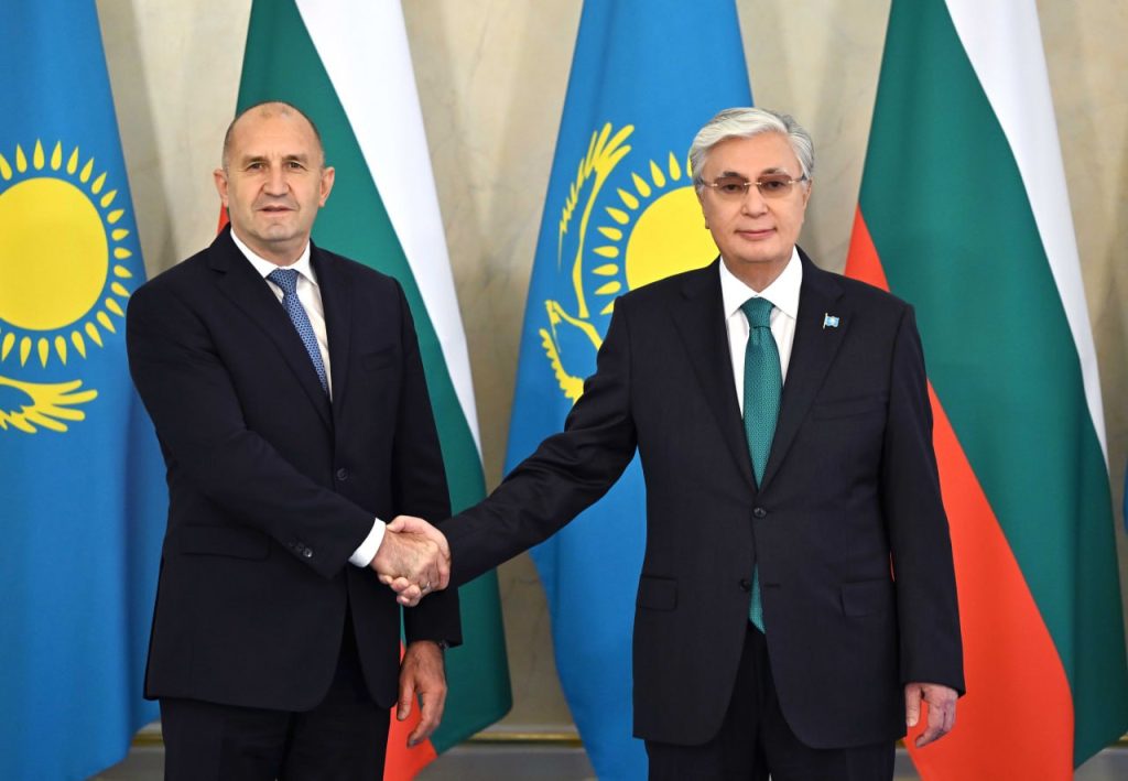 Тоқаев Болгария президентімен кездесті