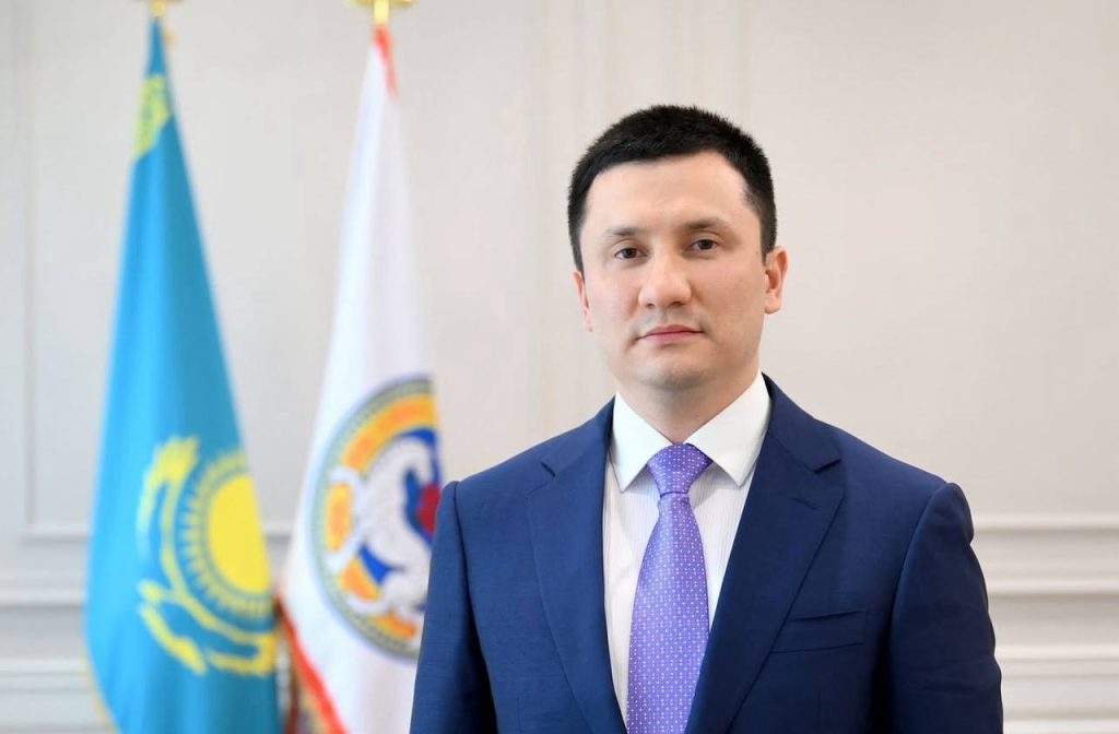Судьялар әулетінің өкілі Олжас Смағұлов жаңа лауазымға келді