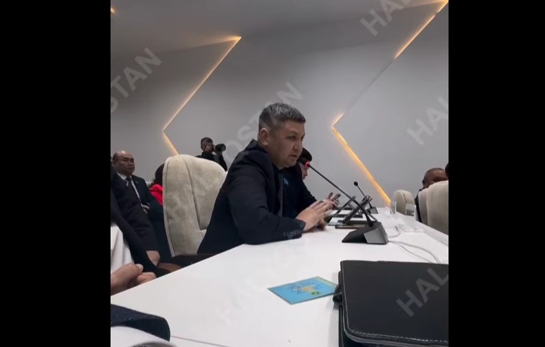 «Аманаттың» депутаты «Аманатпен» соттасып жатыр
