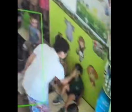 Воспитательница избивала детей в Павлодаре. ВИДЕО