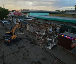 В Алматы сносят крупный рынок “Арыстан“