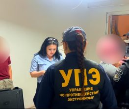 Қоғамдық бірлестік жетекшісі алаяқтық жасады деген күдікпен ұсталды (Видео)