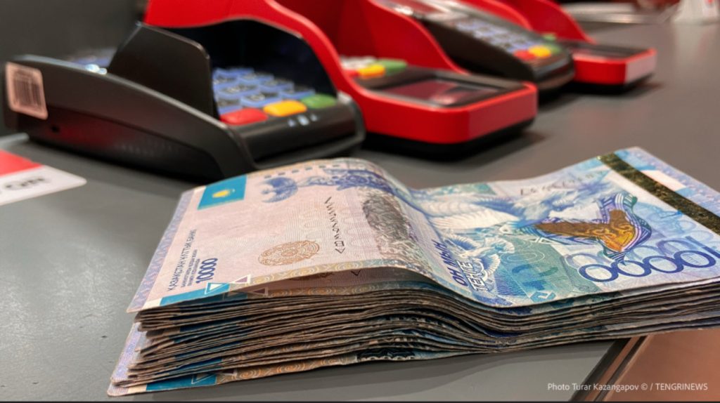 Финансовая грамотность: что казахстанцам нужно знать о кредитах