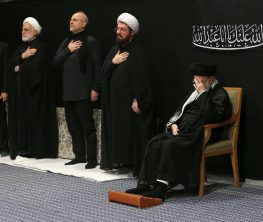 Аятолла Әли Хаменеи Израильмен соғыс басталғалы алғаш рет жұрт алдына шықты